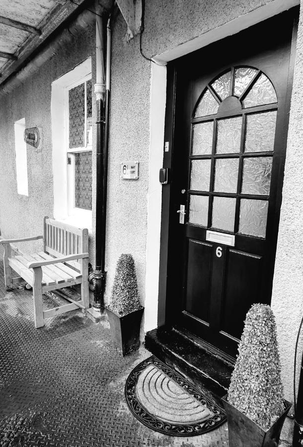 Inverness City Centre Flat Esterno foto